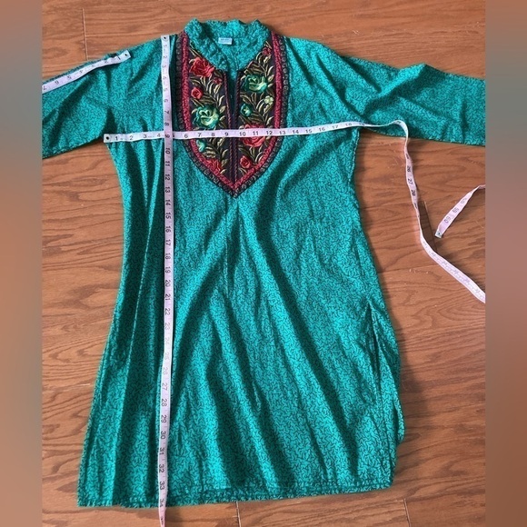 Cotton Embroidered Tunic Top Vintage Made in India Size Medium - Picture 12 of 12